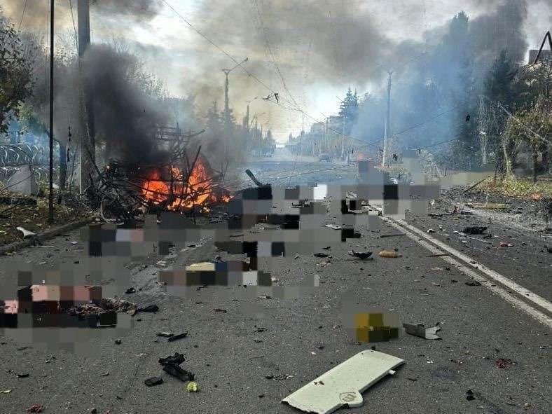 russian bastard struck a bus in Kramatorsk, killing 12 people and injuring 14 others.