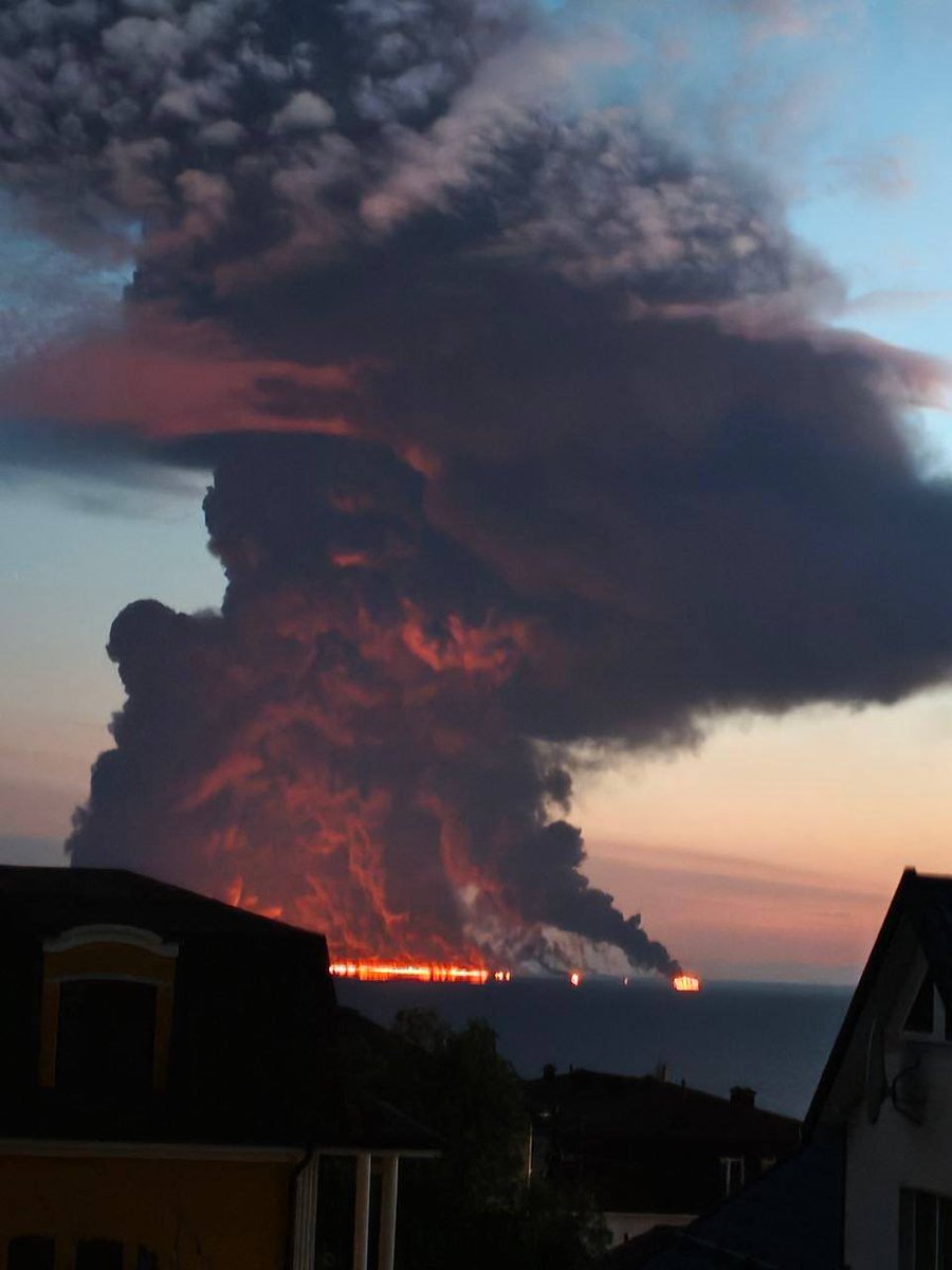 BREAKING: Ukraine has just struck an oil tanker, which is now burning off the coast of Sochi in Russia's Krasnodar region, with a massive fire and a black smoke column rising several kilometres.