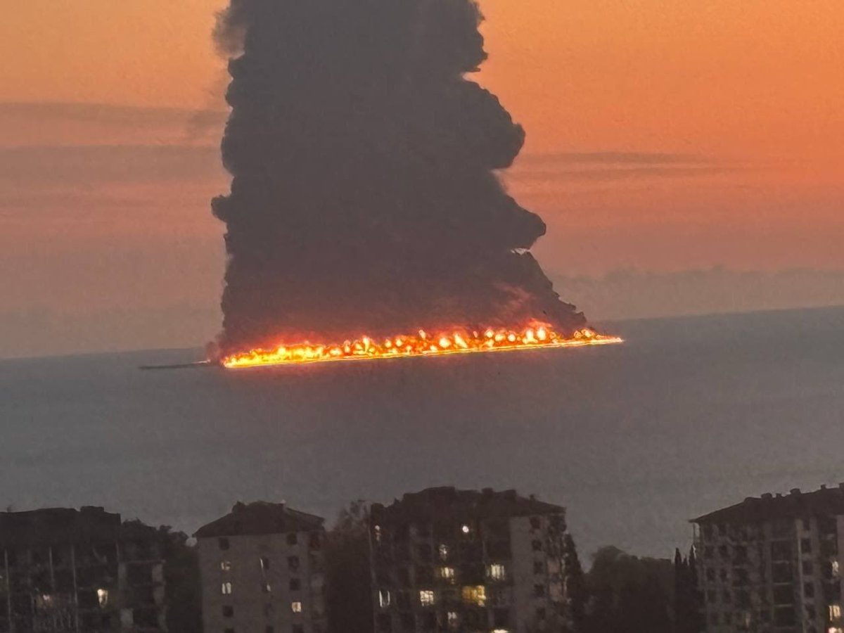 BREAKING: Ukraine has just struck an oil tanker, which is now burning off the coast of Sochi in Russia's Krasnodar region, with a massive fire and a black smoke column rising several kilometres.