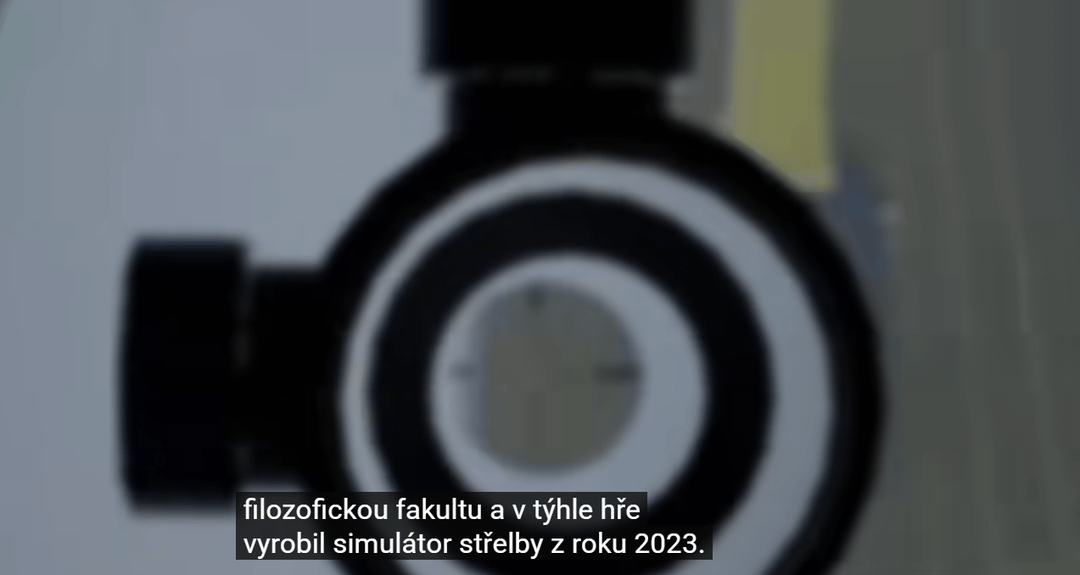 Čus, prej existuje v robloxu mapa z filozofický fakulty. Je to něco jako hra na policajty a zloděje? Můžeš si to zahrát se spolužákama, nebo tak něco?